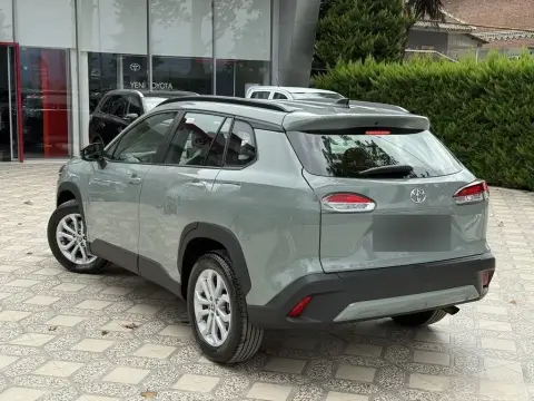 Toyota Corolla Cross 2026 — миниатюра 7