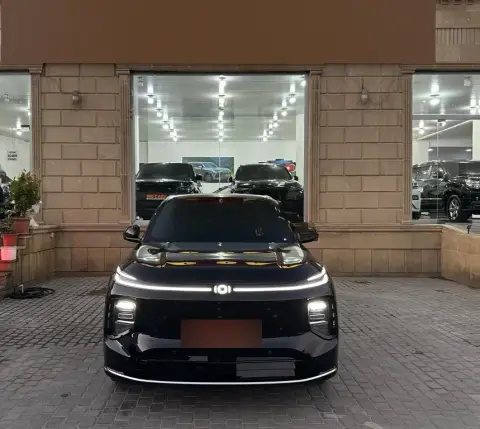 Changan Qiyuan Q07 2025 — миниатюра 2