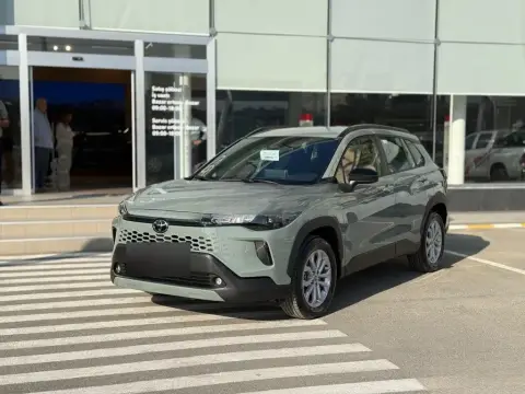 Toyota Corolla Cross 2026 — миниатюра 1