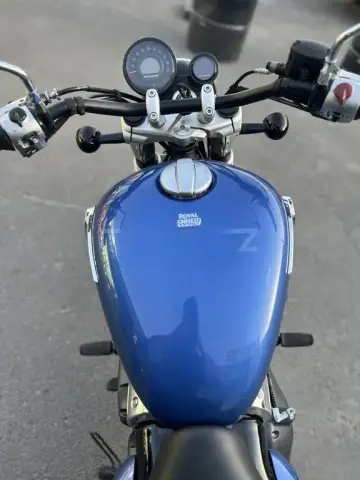 Royal Enfield Super Meteor 650 2025 — миниатюра 2