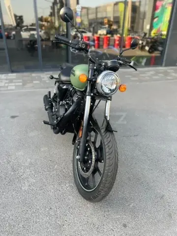 Royal Enfield Meteor 350 2025 — миниатюра 3