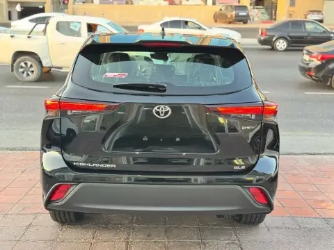 Toyota Highlander 2025 — миниатюра 4