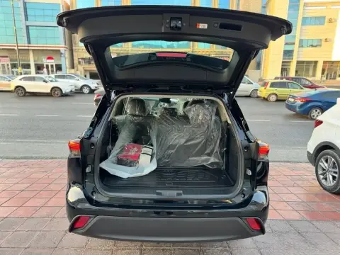 Toyota Highlander 2025 — миниатюра 8