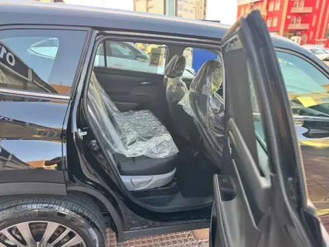 Toyota Highlander 2025 — миниатюра 9