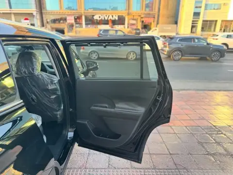 Toyota Highlander 2025 — миниатюра 10