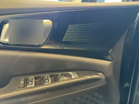 Kia Carnival 2025 — миниатюра 8