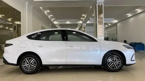 BYD Seal 05 2025 — миниатюра 2