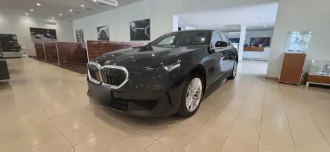 BMW 520 2025 — миниатюра 5