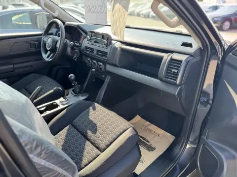 Mitsubishi L200 2025 — миниатюра 10