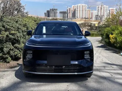 Changan Qiyuan Q07 2025 — миниатюра 1