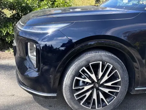 Changan Qiyuan Q07 2025 — миниатюра 2