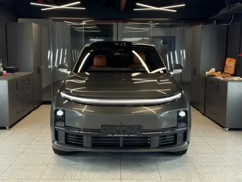 Li Auto L7 2025 — миниатюра 2