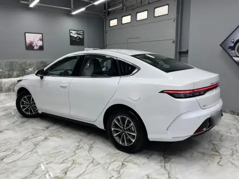 BYD Destroyer 05 2025 — миниатюра 4