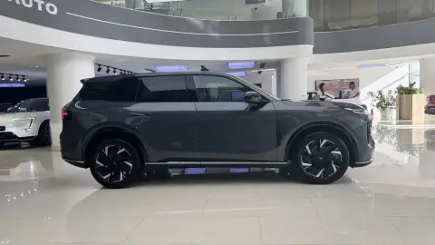 Changan Qiyuan Q07 2025 — миниатюра 2