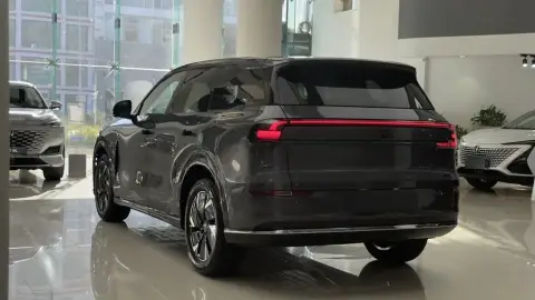 Changan Qiyuan Q07 2025 — миниатюра 4