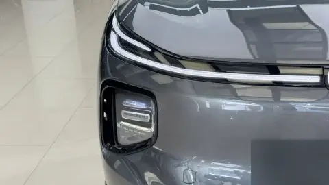Changan Qiyuan Q07 2025 — миниатюра 7