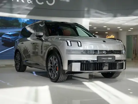 Lynk & Co 900 2026 — миниатюра 3