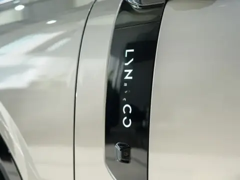 Lynk & Co 900 2026 — миниатюра 10