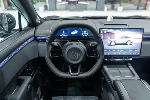 Zeekr 7X 2026 — миниатюра 10