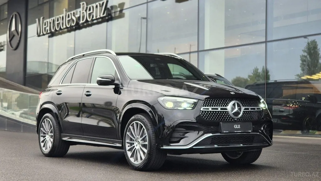 Mercedes-Benz GLE 400 e 4MATIC 2025 — фото 1 из 10