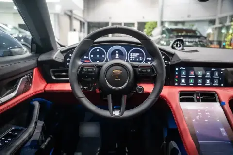 Porsche Taycan 2025 — миниатюра 9