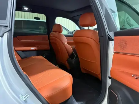 Changan Qiyuan Q07 2025 — миниатюра 10
