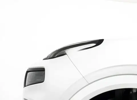 Lynk & Co 09 2025 — миниатюра 8
