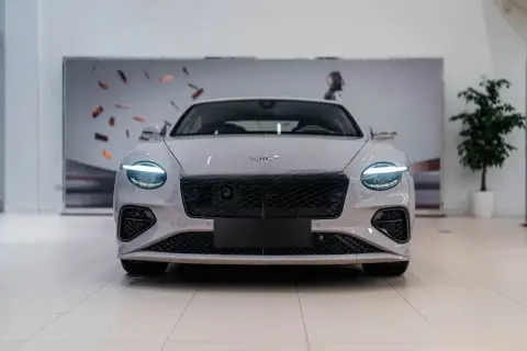 Bentley Continental GT 2025 — миниатюра 3