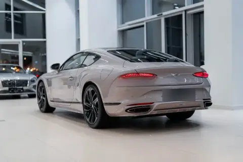Bentley Continental GT 2025 — миниатюра 6