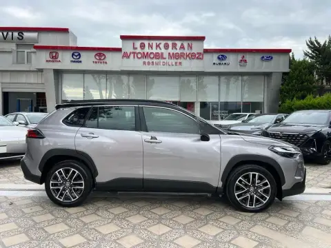 Toyota Corolla Cross 2026 — миниатюра 9