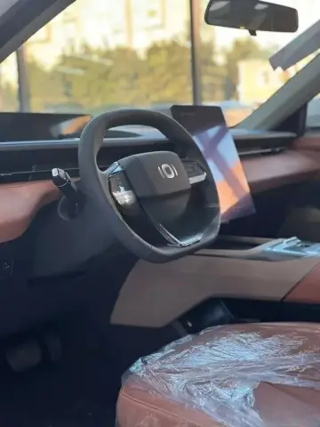 Changan Qiyuan A05 2025 — миниатюра 6