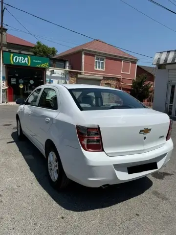 Chevrolet Cobalt 2026 — миниатюра 4