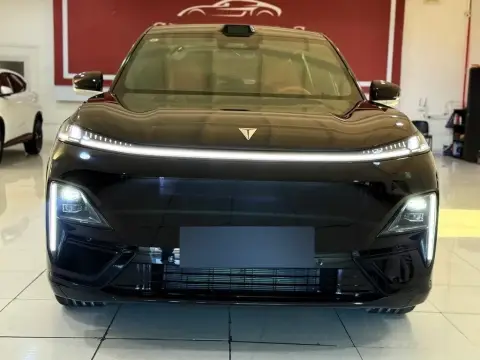 Changan Deepal S09 2025 — миниатюра 1