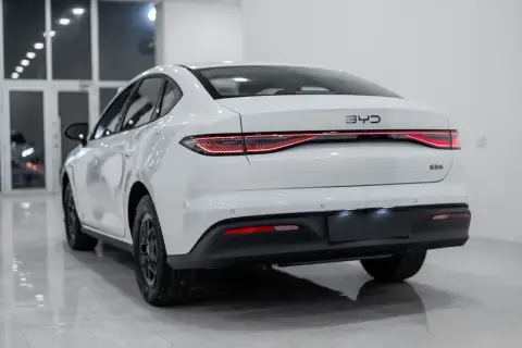 BYD Seal 05 2025 — миниатюра 8
