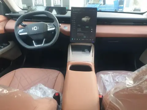 Changan Qiyuan A05 2025 — миниатюра 6