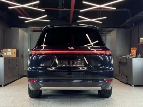 Li Auto L9 2025 — миниатюра 7