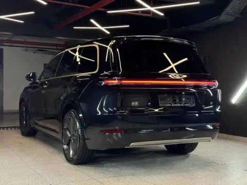 Li Auto L9 2025 — миниатюра 9