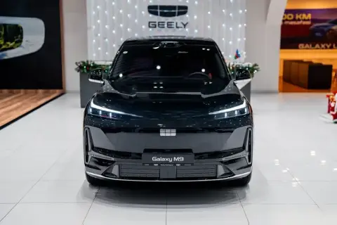 Geely Galaxy M9 2025 — миниатюра 2