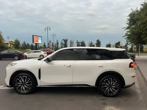 Changan Qiyuan Q07 2025 — миниатюра 8