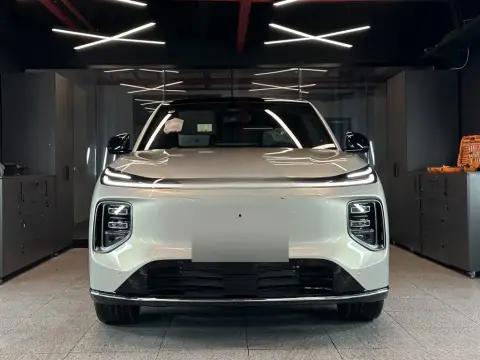 Changan Qiyuan Q07 2025 — миниатюра 2