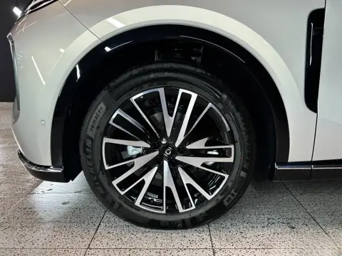 Changan Qiyuan Q07 2025 — миниатюра 10