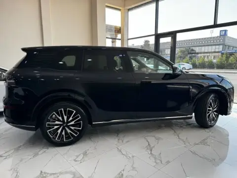 Changan Qiyuan Q07 2025 — миниатюра 3