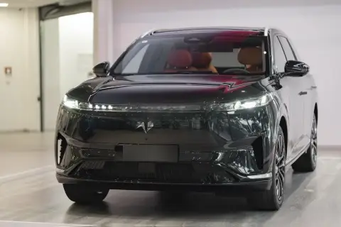 Dongfeng YiPai 008 2025 — миниатюра 8