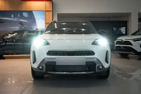 Toyota Yaris Cross 2026 — миниатюра 2