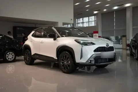 Toyota Yaris Cross 2026 — миниатюра 4