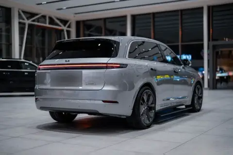 Li Auto L7 2025 — миниатюра 3