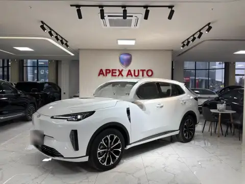 Changan Qiyuan Q05 2025 — миниатюра 1
