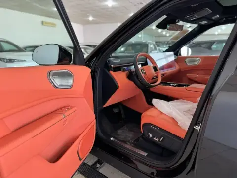 Lynk & Co 900 2026 — миниатюра 6