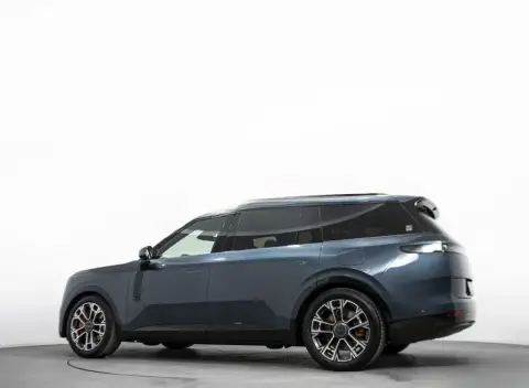 Lynk & Co 900 2025 — миниатюра 5