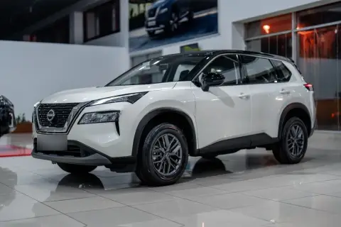 Nissan X-Trail 2025 — миниатюра 2